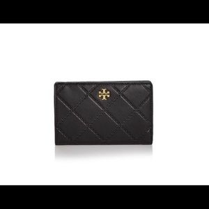 Tory Burch
Black Georgia Slim Medium Wallet
